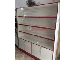 THANH LÝ GẤP TỦ TRƯNG BÀY CỬA KÍNH LÙA MỚI 95%